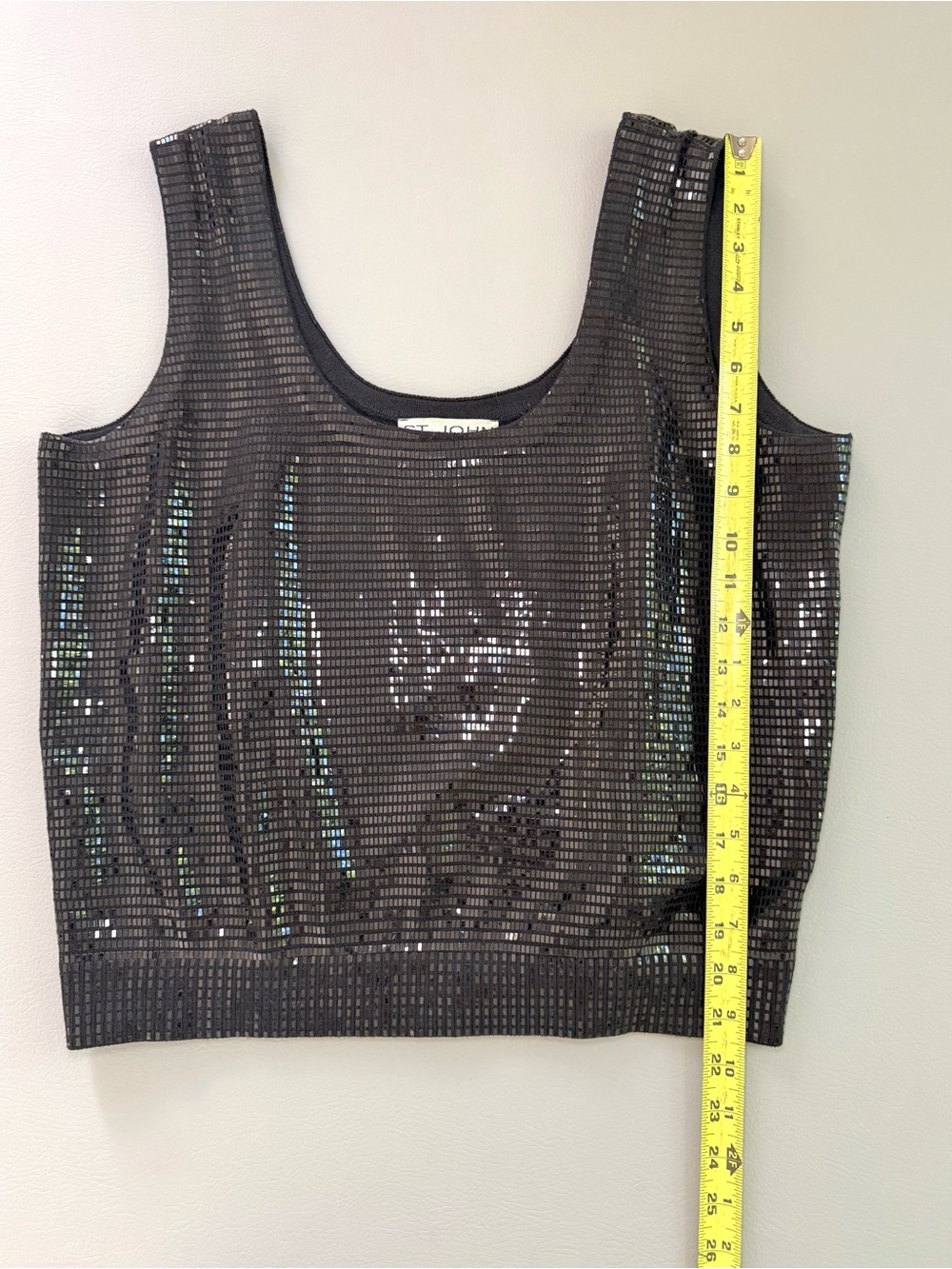 St. John Black Bonded Sequins Knit Sleeveless Tank Top Women’s size Large - Picture 2 of 10